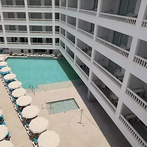 Bluesea Lagos De Cesar Отель